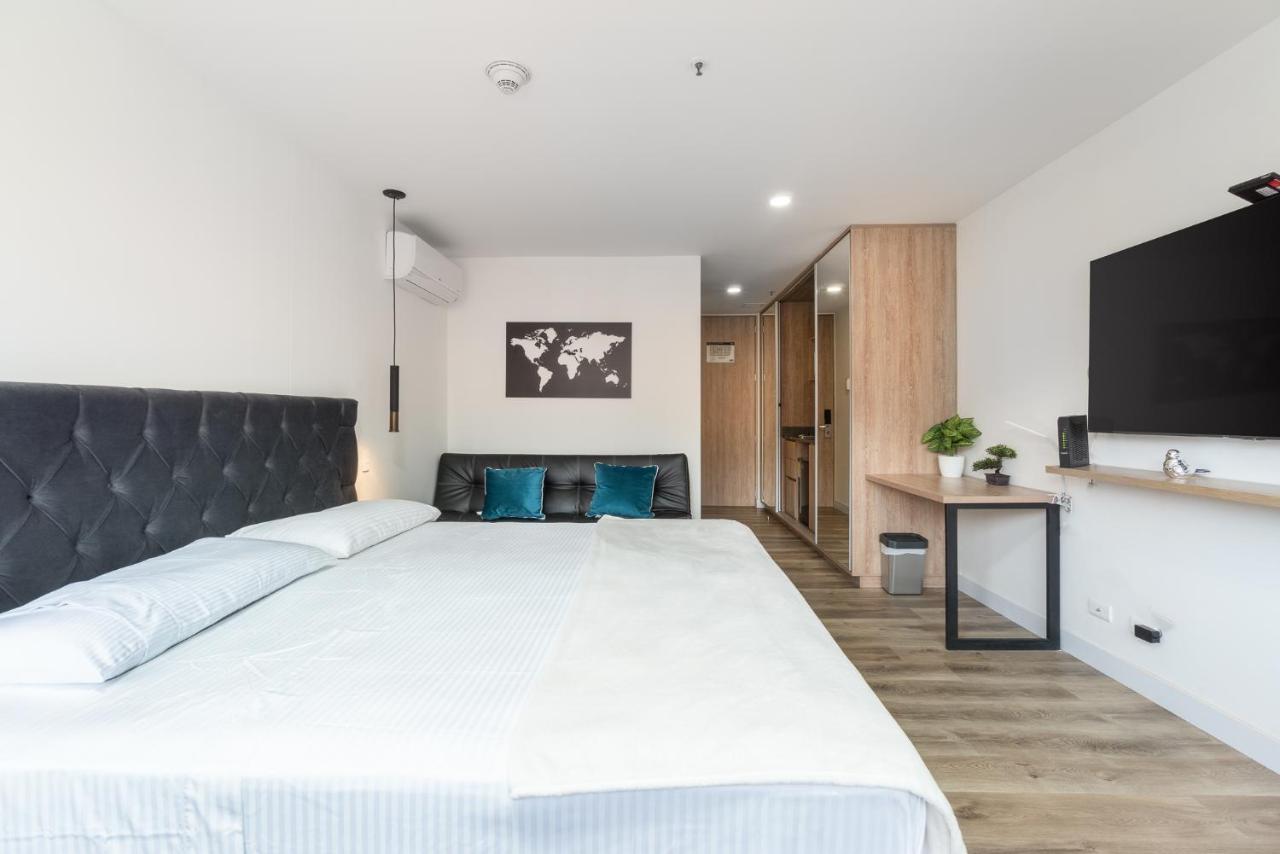 Apartamentos Go Living & Suites By Housy Host เมเดยิน ภายนอก รูปภาพ