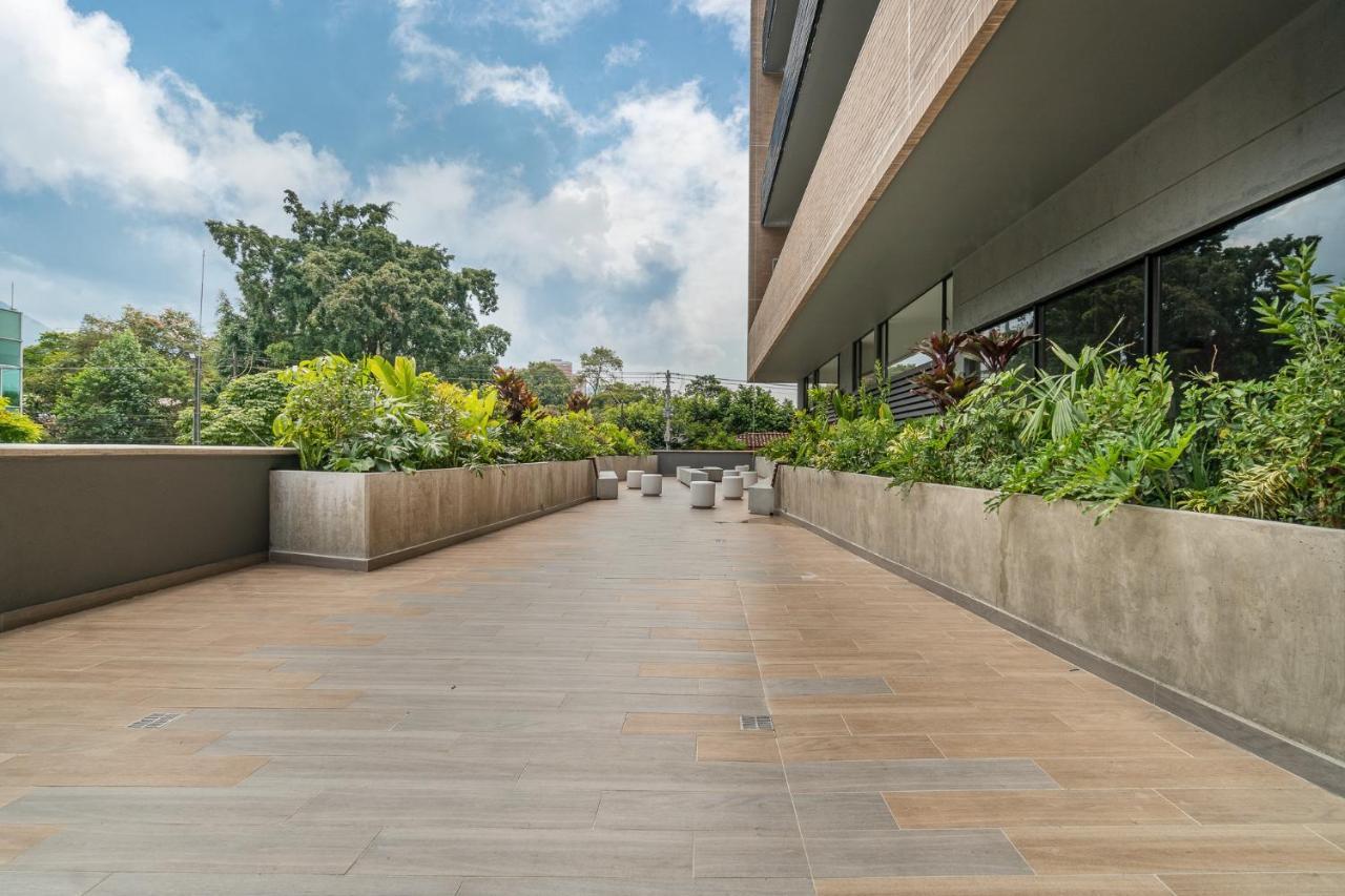 Apartamentos Go Living & Suites By Housy Host เมเดยิน ภายนอก รูปภาพ