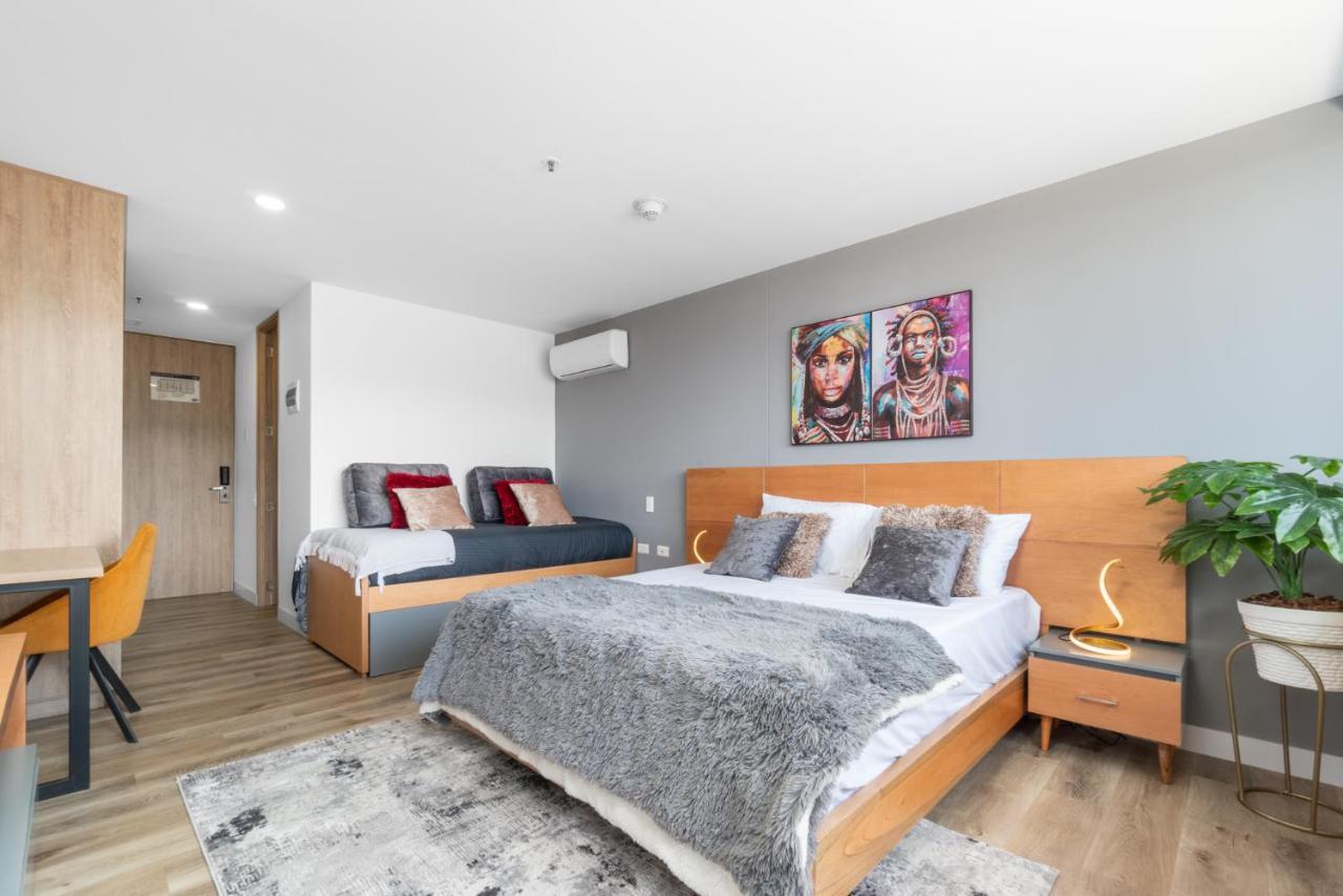 Apartamentos Go Living & Suites By Housy Host เมเดยิน ภายนอก รูปภาพ