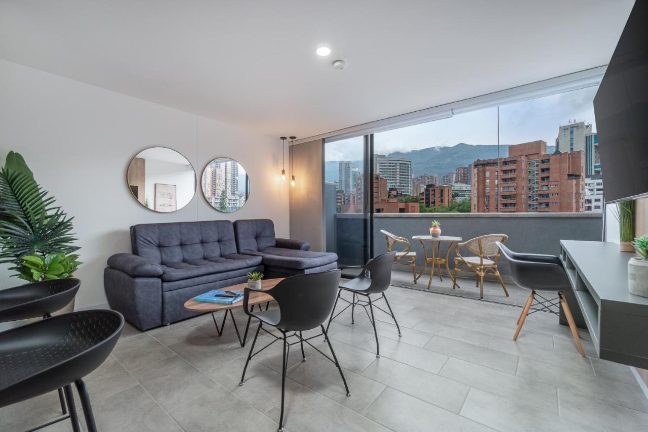 Apartamentos Go Living & Suites By Housy Host เมเดยิน ภายนอก รูปภาพ