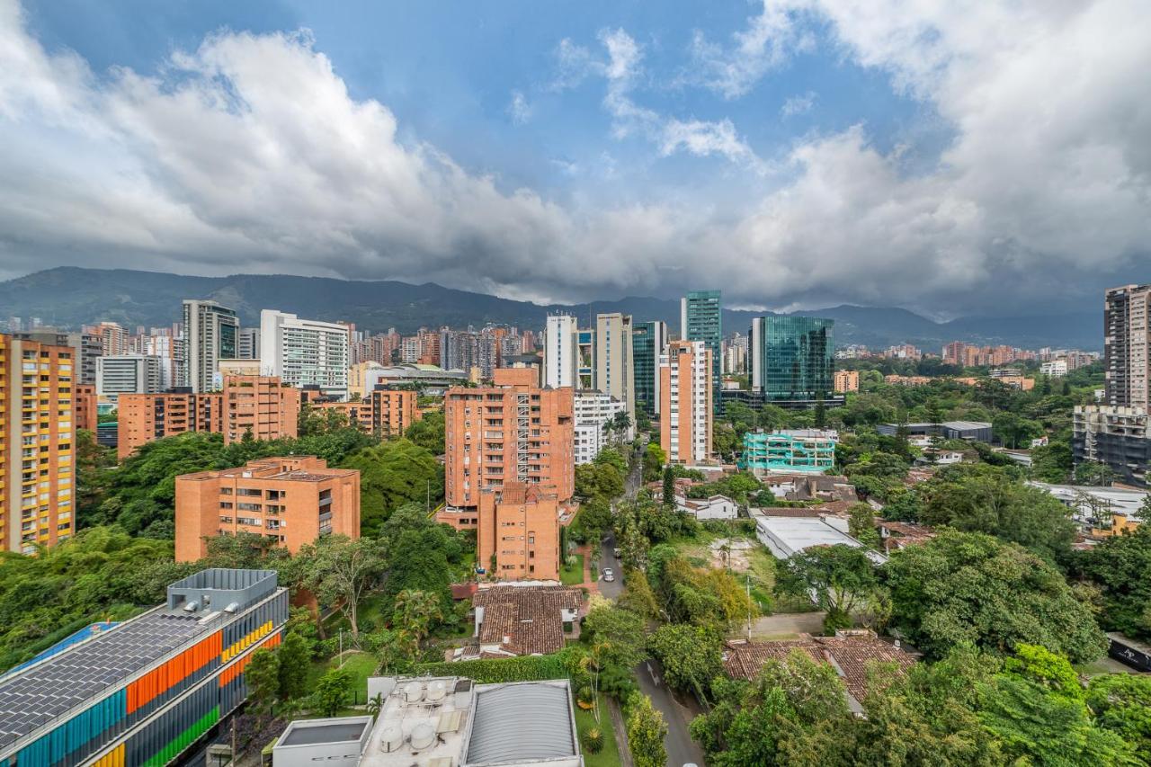 Apartamentos Go Living & Suites By Housy Host เมเดยิน ภายนอก รูปภาพ