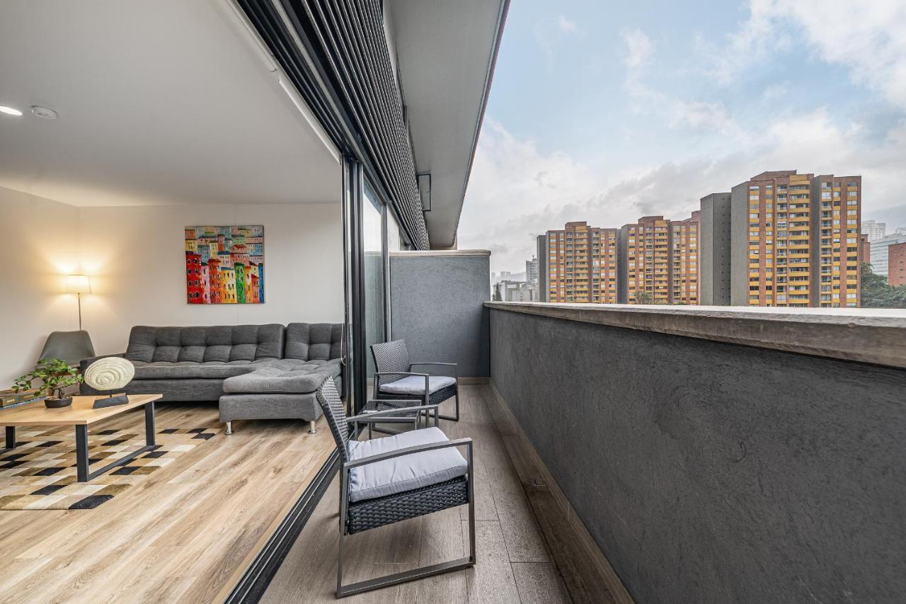 Apartamentos Go Living & Suites By Housy Host เมเดยิน ภายนอก รูปภาพ