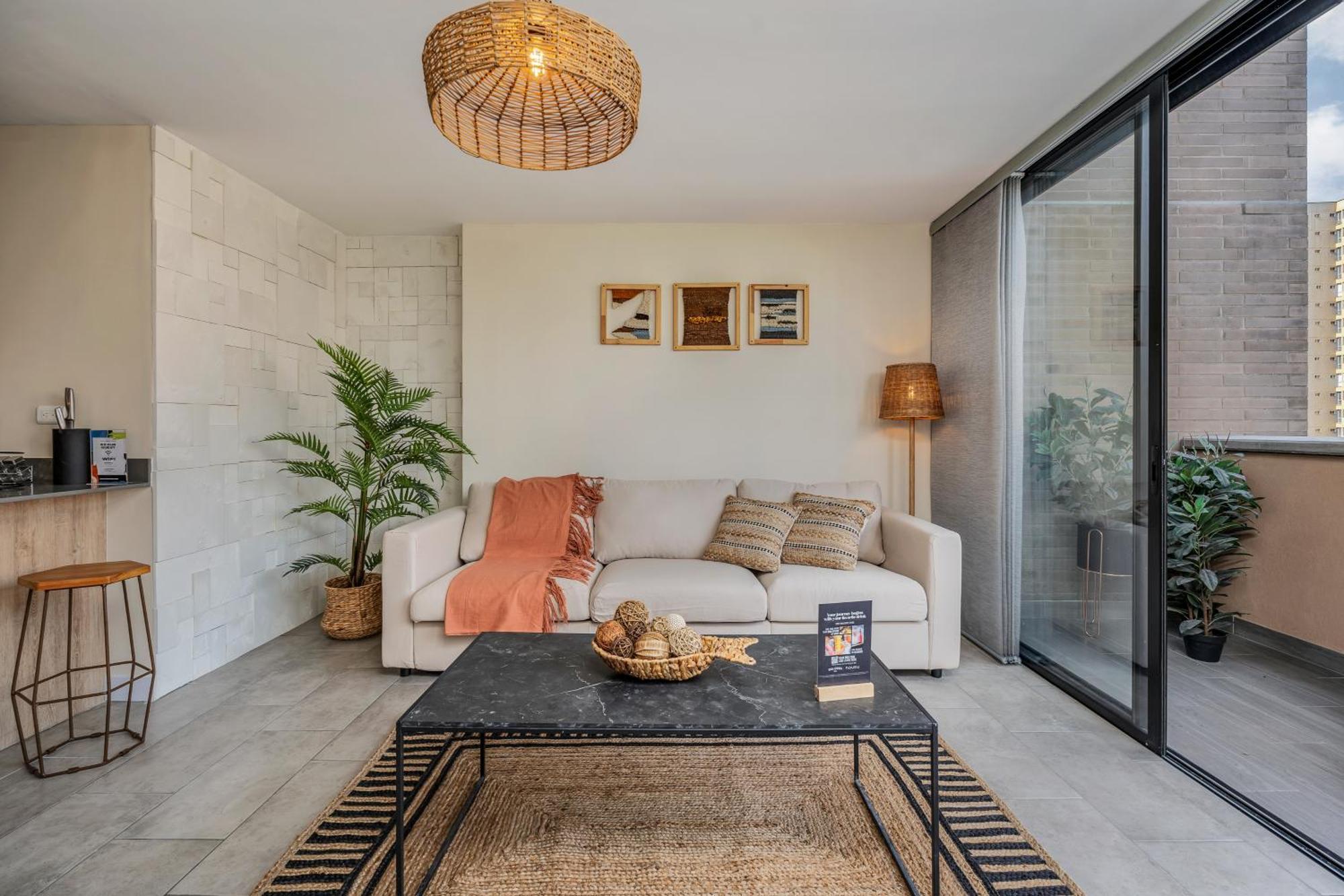 Apartamentos Go Living & Suites By Housy Host เมเดยิน ภายนอก รูปภาพ